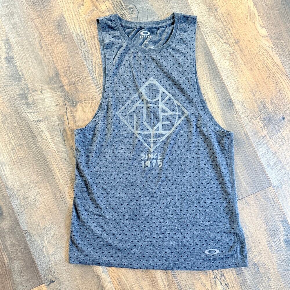 Oakley Summit Muscle Tank workout top athleisure top women xsmall grym athletic